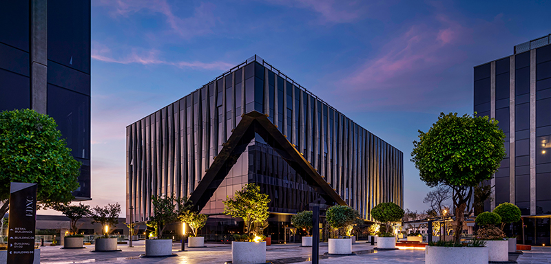 إي دي إن سي — إيست تاون — 1